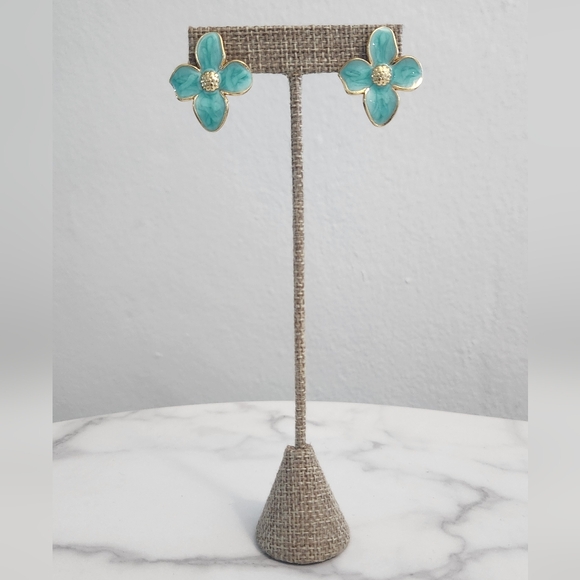 Gold and Green Enamel Flower Stud Earrings - Picture 5 of 8